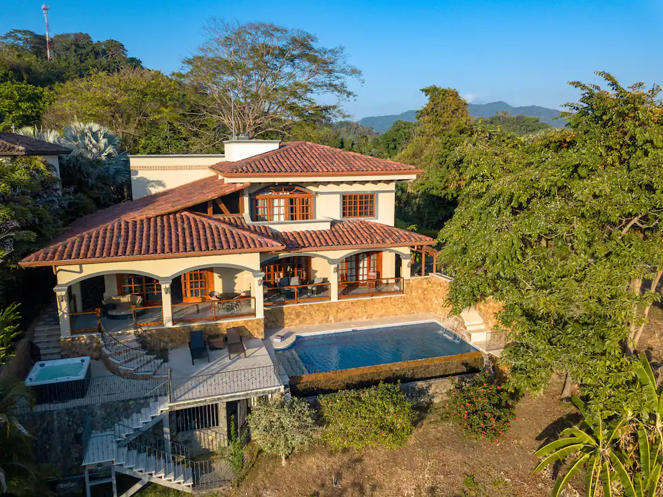 VTB14 vacation home overlooking Los Sueños Marina